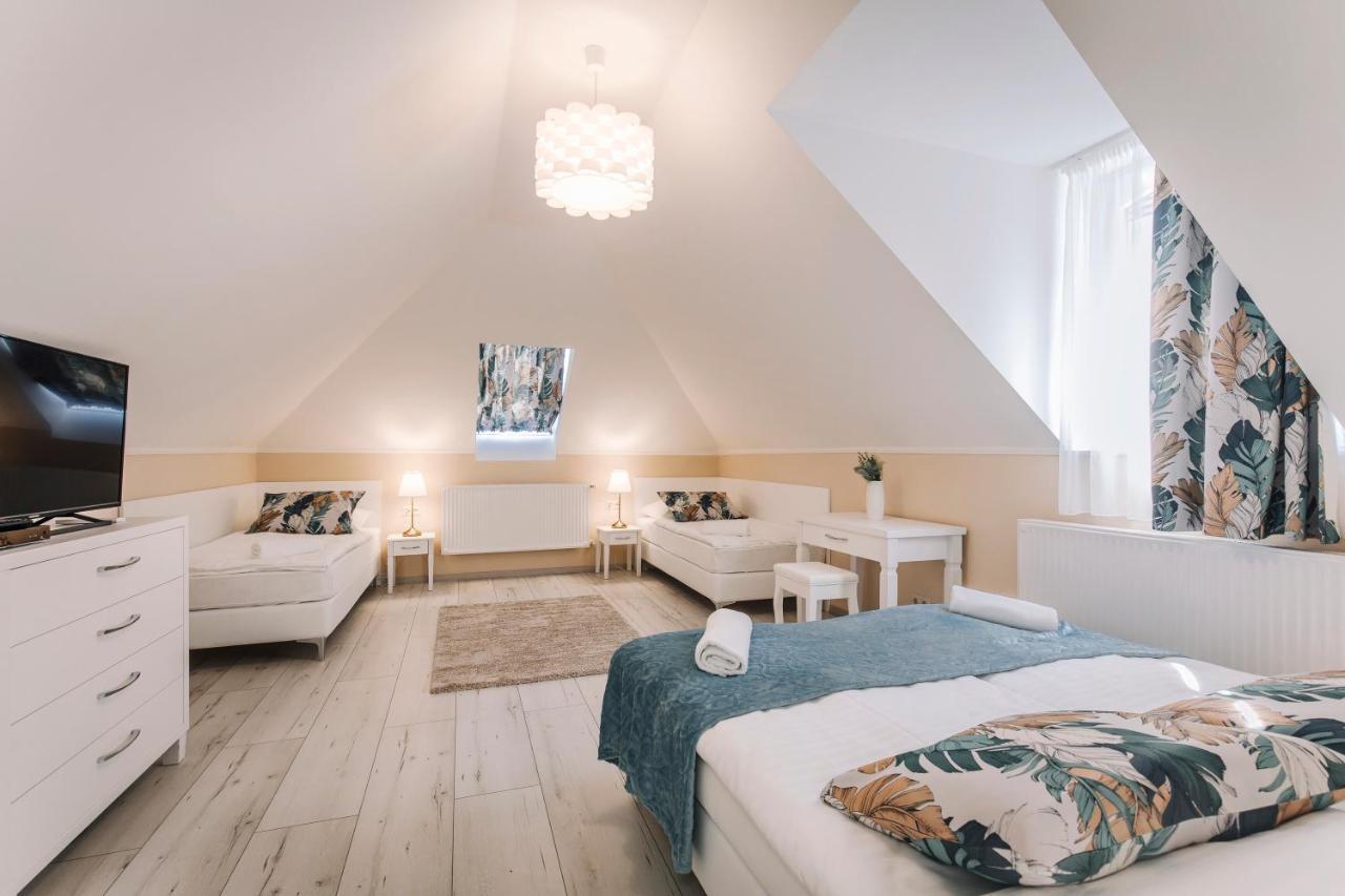 Soho Apartmanhaz Дьєр Екстер'єр фото