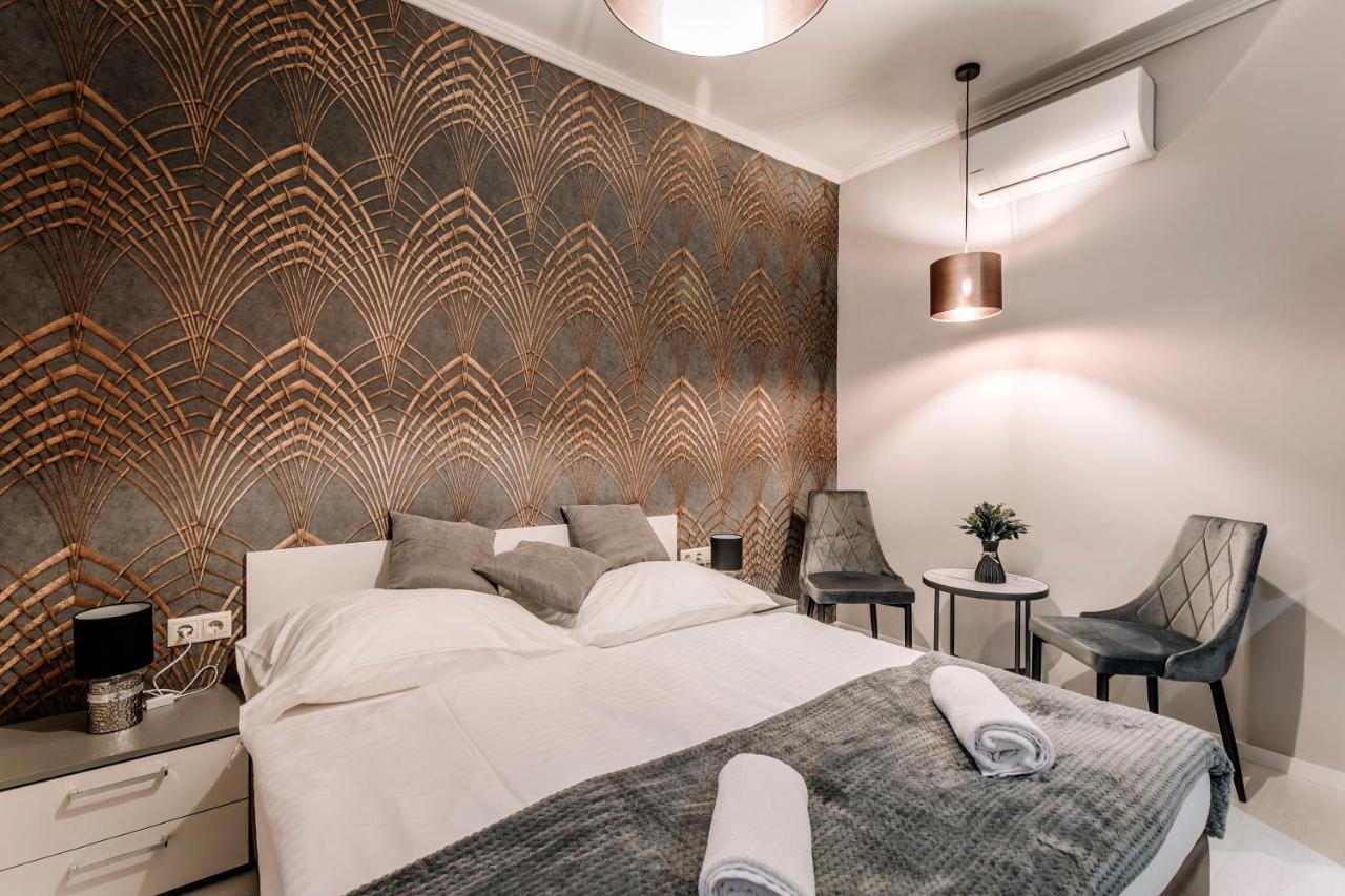 Soho Apartmanhaz Дьєр Екстер'єр фото